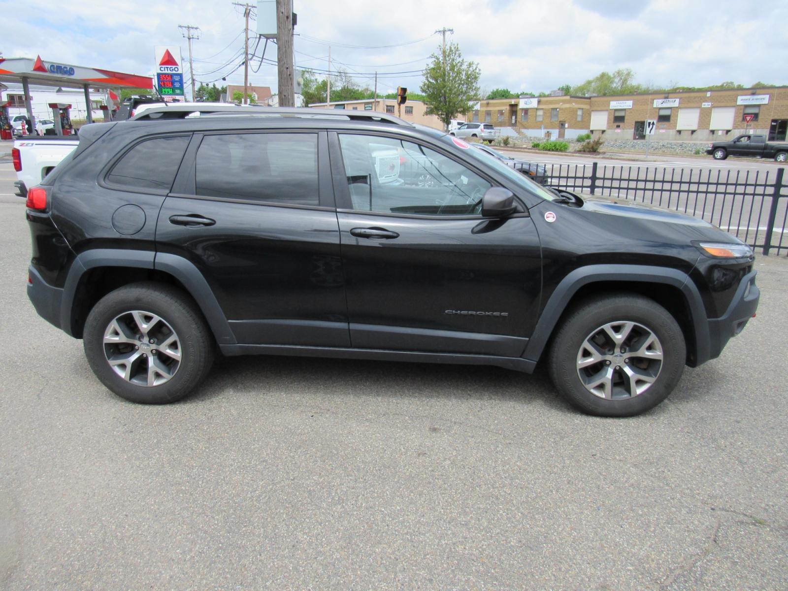 2014 BLACK /Black Jeep Cherokee Trail Hawk (1C4PJMBS0EW) , Automatic transmission, located at 215 Milton St, Dedham, MA, 02026, (781) 329-5144, 42.241905, -71.157295 - This nice compact SUV is in excellent condition.Runs like new. All ASPI Motor Cars vehicles are fully serviced before they are delivered to assure the highest quality used vehicles. Comes with a 3/3 warranty included in the price. Call for details. Prices on all vehicles do not include $299.95 - Photo #7